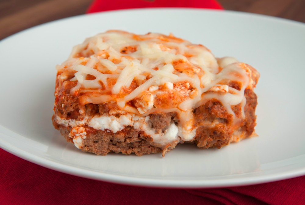 Low-carb weight loss lasagna that doesn't skimp on flavor from Personal Trainer Food.