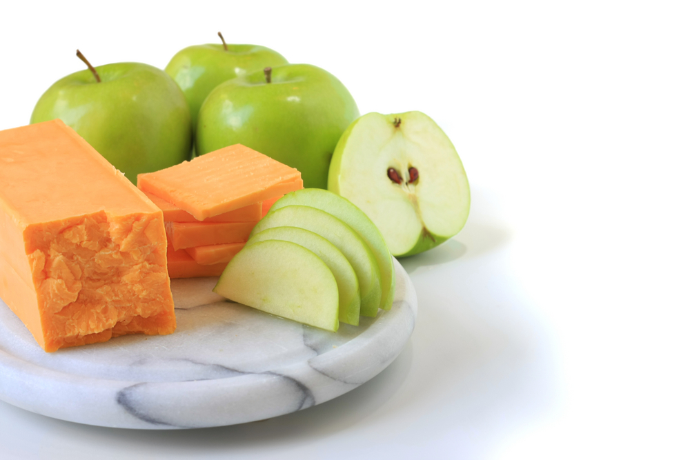 Serious weight loss is possible without feeling hungry all the time, you can lose weight eating these great snacks ideas from Personal Trainer Food. 